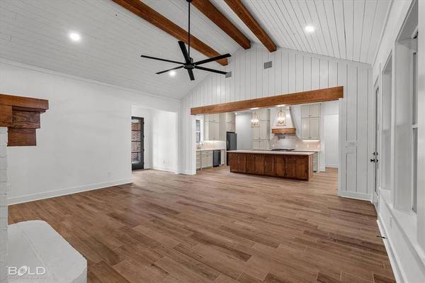 329 Autumn Ridge Drive, Bossier City, LA 71111