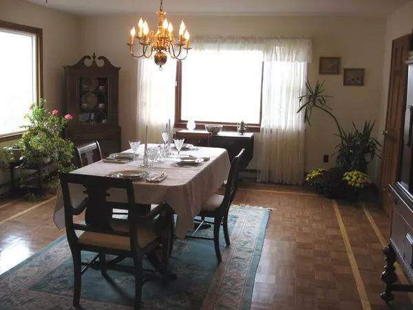 904 S 18th St, Newark City, NJ 07108