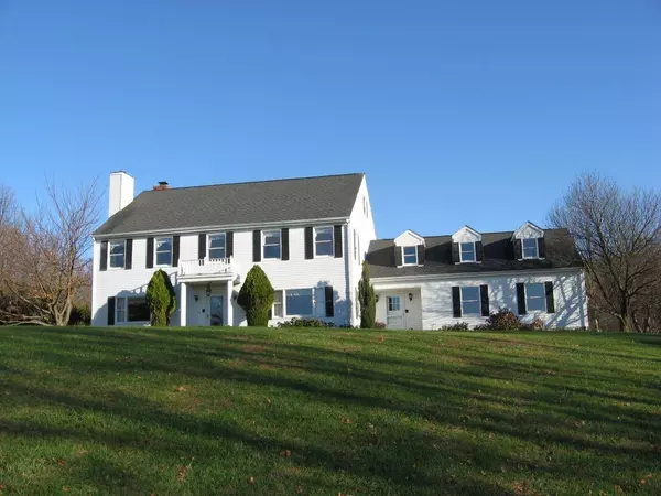 904 S 18th St, Newark City, NJ 07108