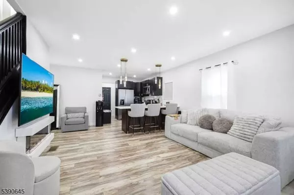 170 Clinton Pl, Newark City, NJ 07112