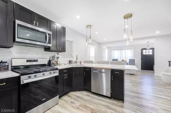 170 Clinton Pl, Newark City, NJ 07112