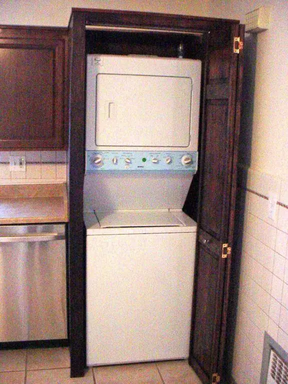 100 Rosa Parks Blvd #B1B, Paterson City, NJ 07501