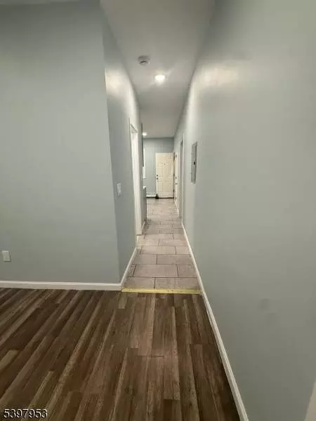 100 Rosa Park Blvd, Paterson City, NJ 07501