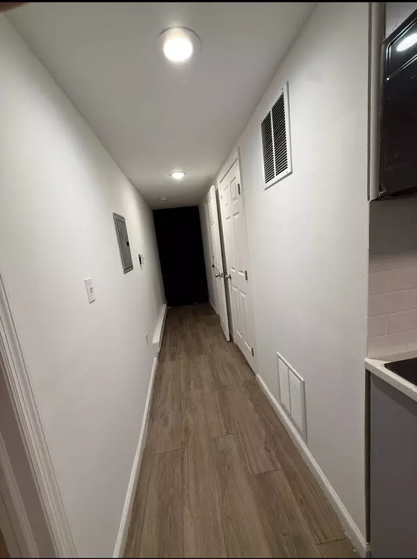 100 ROSA PARKS BLVD  #Unit B1B, Paterson, NJ 07501