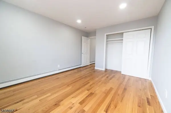 586 N 11Th St, Newark City, NJ 07107