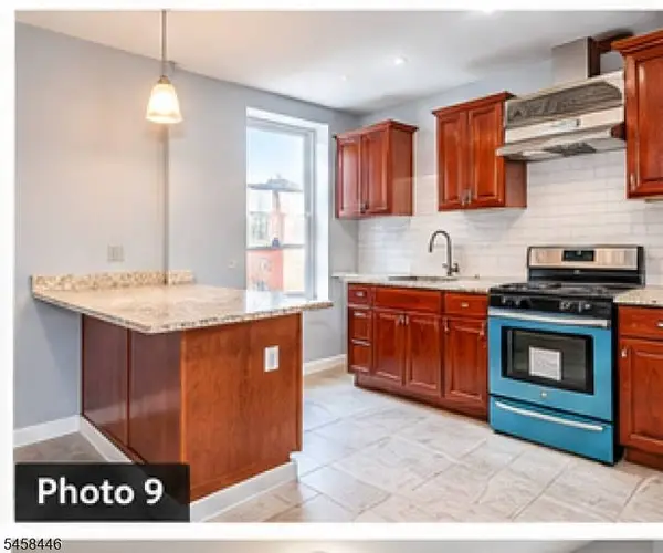 142 Ripley Pl, Elizabeth City, NJ 07206