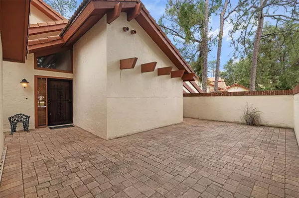 55 VILLAGE CIR, Palm Coast, FL 32164