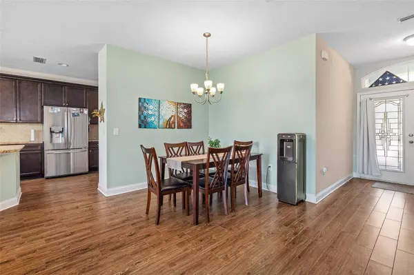 139 N STARLING DR, Palm Coast, FL 32164