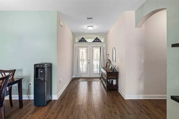 139 N STARLING DR, Palm Coast, FL 32164