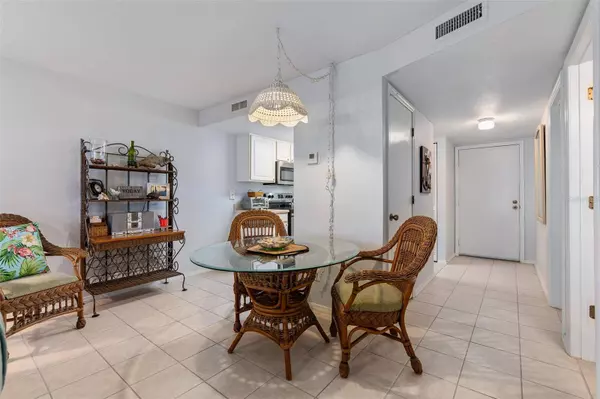 3100 OCEAN SHORE BLVD #5020, Ormond Beach, FL 32176