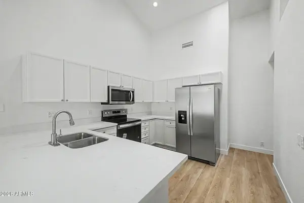 3326 N 42nd Street, Phoenix, AZ 85018