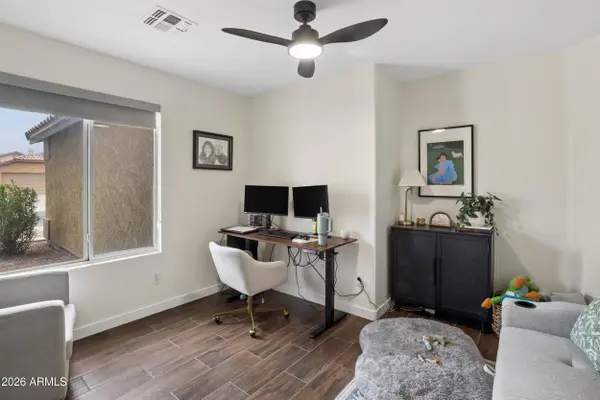 10727 E EL MORO Avenue, Mesa, AZ 85208