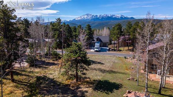 620 Skyline DR, Woodland Park, CO 80863