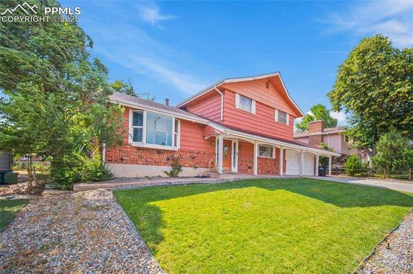 1426 De Reamer CIR, Colorado Springs, CO 80915