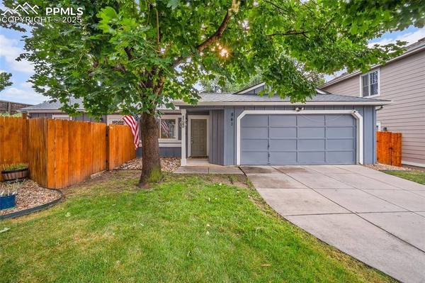 841 Dawn Break LOOP, Colorado Springs, CO 80910