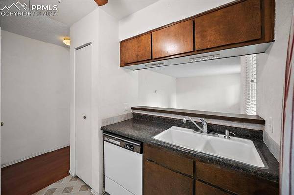 1625 N Murray BLVD #224, Colorado Springs, CO 80915