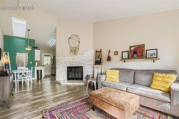 52 El Paso BLVD #1C, Manitou Springs, CO 80829
