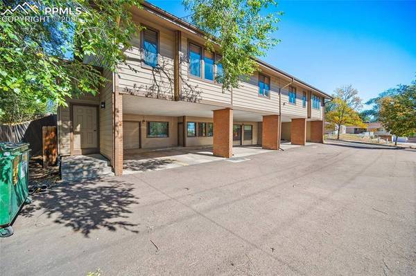 2103 W Uintah ST, Colorado Springs, CO 80904