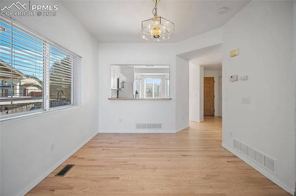 4250 Daylilly DR, Colorado Springs, CO 80916