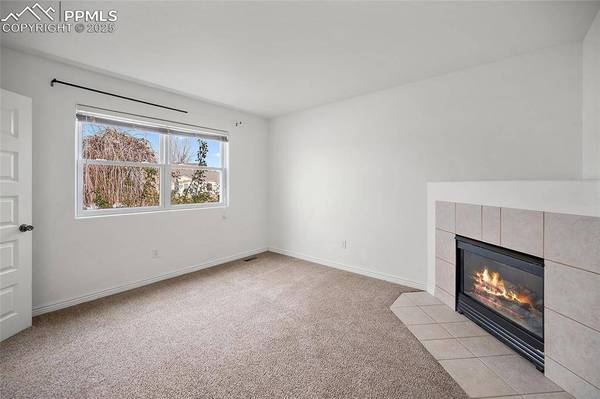 9307 Summer Meadows DR, Colorado Springs, CO 80925