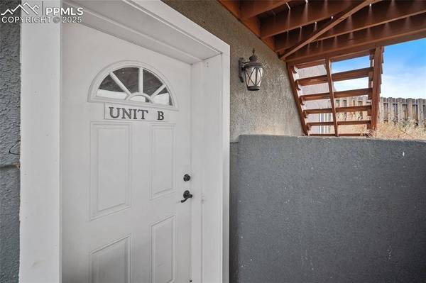 9307 Summer Meadows DR, Colorado Springs, CO 80925