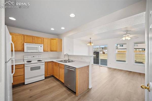 5419 Sunshade PT, Colorado Springs, CO 80923