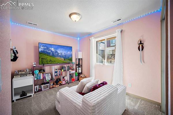 7343 Rosa Belle HTS, Colorado Springs, CO 80922