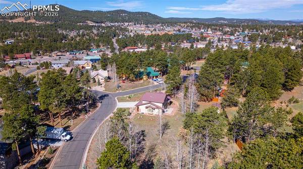 620 Skyline DR, Woodland Park, CO 80863