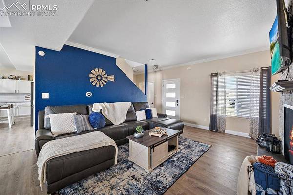 689 N McCulloch BLVD, Pueblo, CO 81007