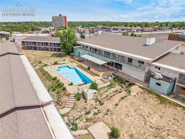 2001 N Hudson AVE, Pueblo, CO 81001