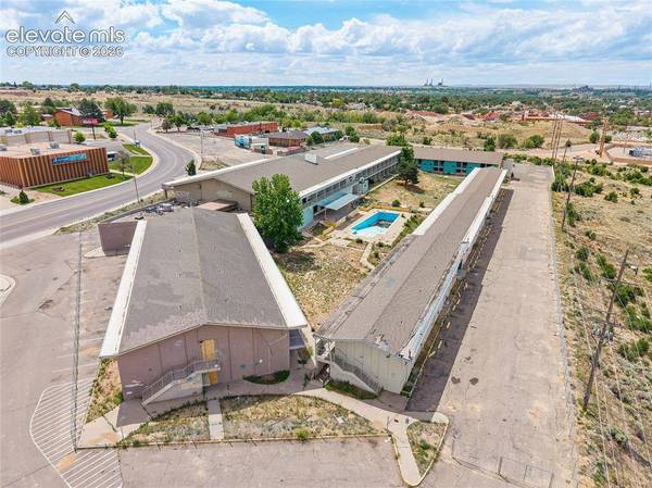 2001 N Hudson AVE, Pueblo, CO 81001