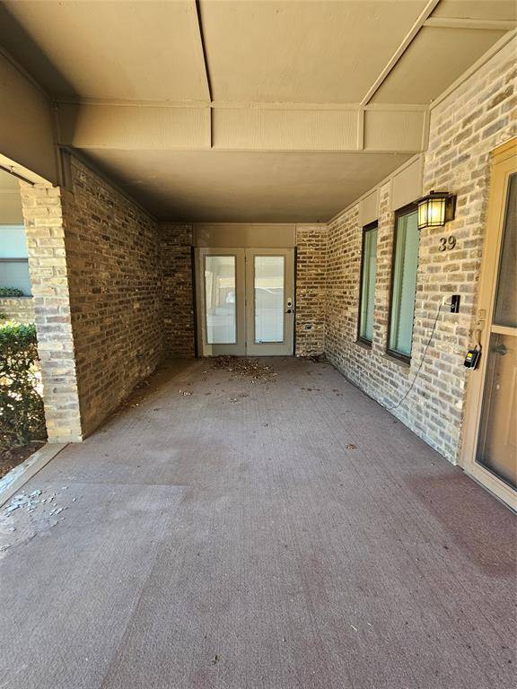 207 E Harwood Road #39, Euless, TX 76039