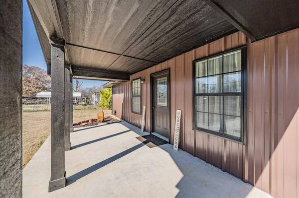 1015 Forest Oaks, Reno, TX 76020