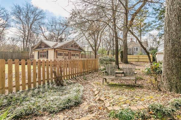 511 S Royall Street, Palestine, TX 75801