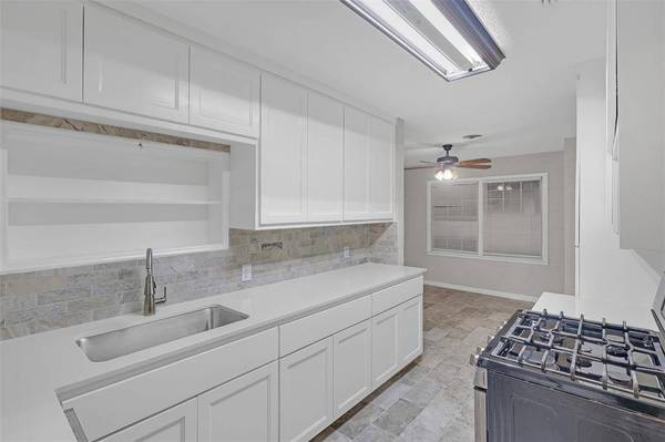 4804 Jerri Lane, Haltom City, TX 76117