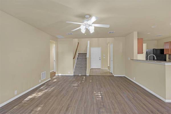 10409 Jaybird Drive, Fort Worth, TX 76244