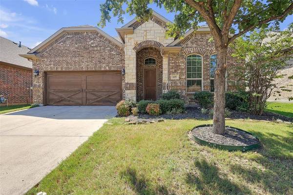 125 Gill Point Lane, Aledo, TX 76008