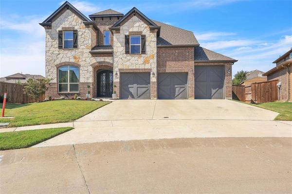 227 Spruce Valley Drive, Justin, TX 76247