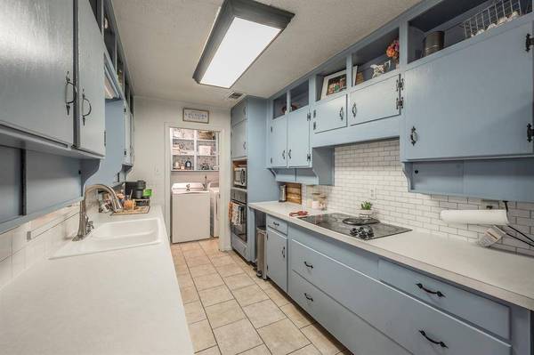 2906 5th Street, Mineral Wells, TX 76067