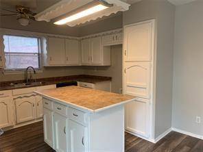 6933 Bennington Drive, Watauga, TX 76148