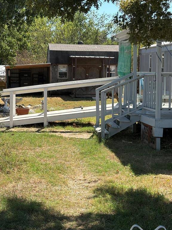 209 County Road 4852, Newark, TX 76071