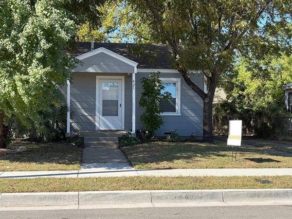 421 Seaman Street, Fort Worth, TX 76111
