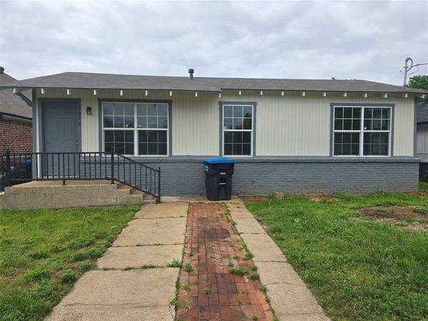 5010 Sunshine Drive, Fort Worth, TX 76105