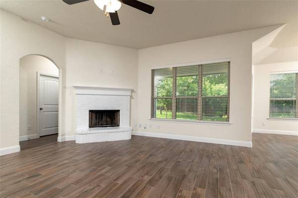 3716 Jazmine Drive, Fort Worth, TX 76140