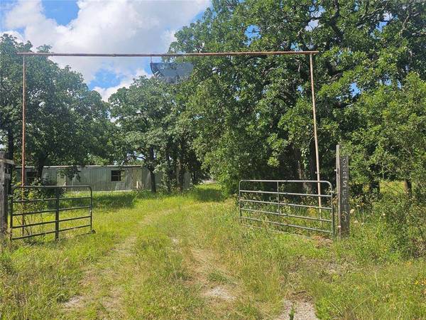 8022 S FM 51, Boyd, TX 76023