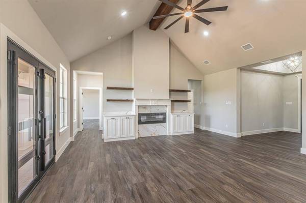 2701 County Road 405, Alvarado, TX 76009