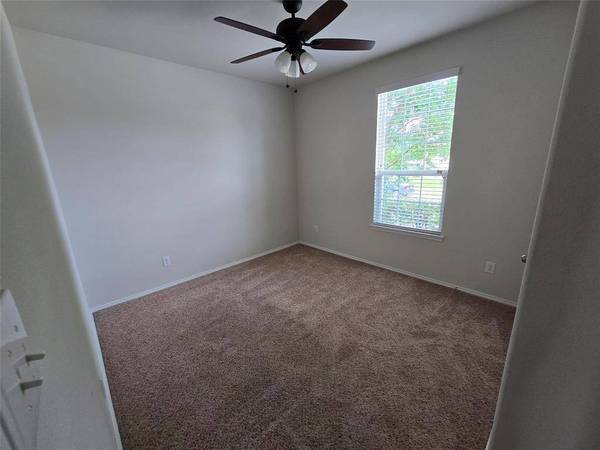 2428 Lohani Lane, Fort Worth, TX 76131