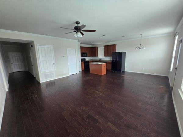 2428 Lohani Lane, Fort Worth, TX 76131