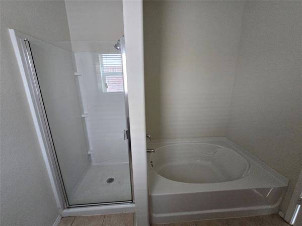 2428 Lohani Lane, Fort Worth, TX 76131