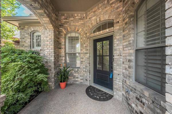 210 La Fontaine Lane, Keller, TX 76248